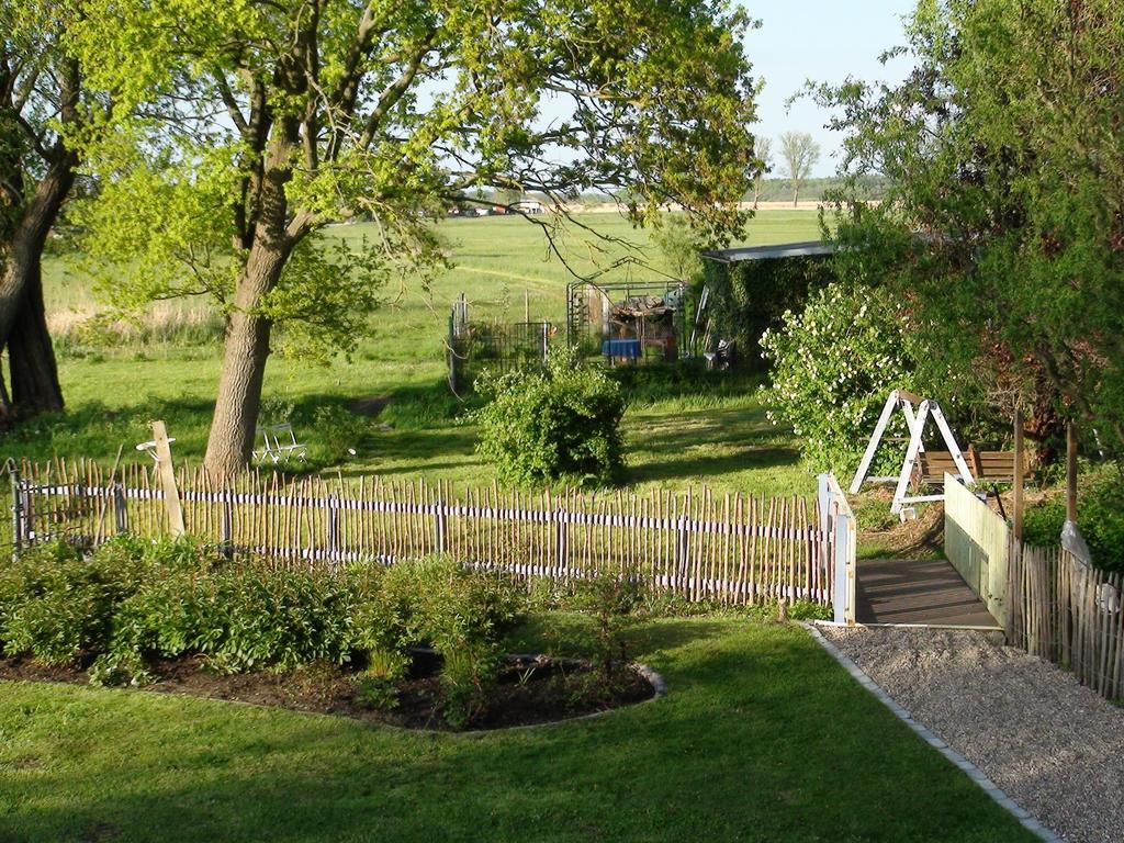 B&B Muehlenvilla Am Buetzower Hafen Экстерьер фото